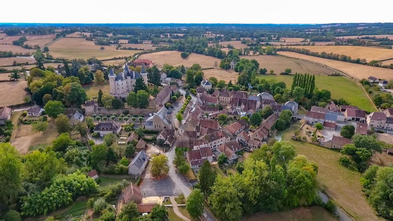 Chateau Saint-Chartier Buitenkant foto